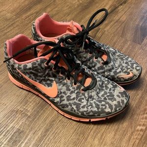 Nike | Free 5.0 tr fit 3 | grey leopard + coral